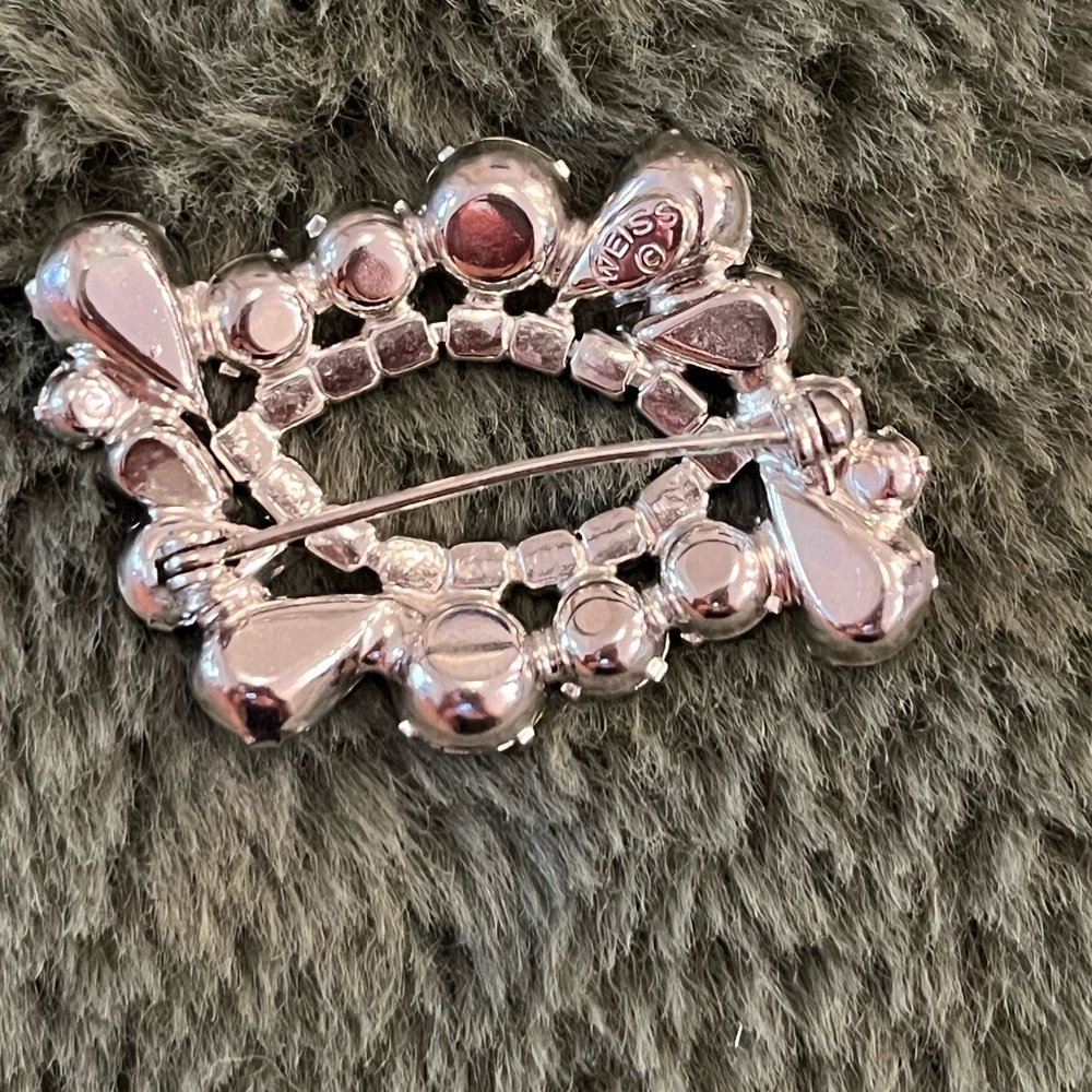 Weiss Brooch - Picture 3 of 5